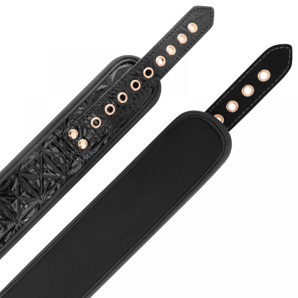 img_109474_f843a51f8b1286323a82feb8fff6c98a_1.png BEGME - BLACK EDITION COLLAR CON CADENAS Y PINZAS PEZONES CON FORRO DE NEOPRENO