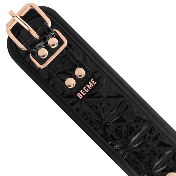 img_109476_18ffe1b2e36072badc0485f3976eaa63_1.png BEGME - BLACK EDITION COLLAR CON CADENAS Y PINZAS PEZONES CON FORRO DE NEOPRENO