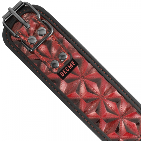 img_109532_8b7b91bb39c22a200980dc2106dafc36_1.png BEGME - RED EDITION COLLAR CON CADENAS Y PINZAS PEZONES CON FORRO DE NEOPRENO