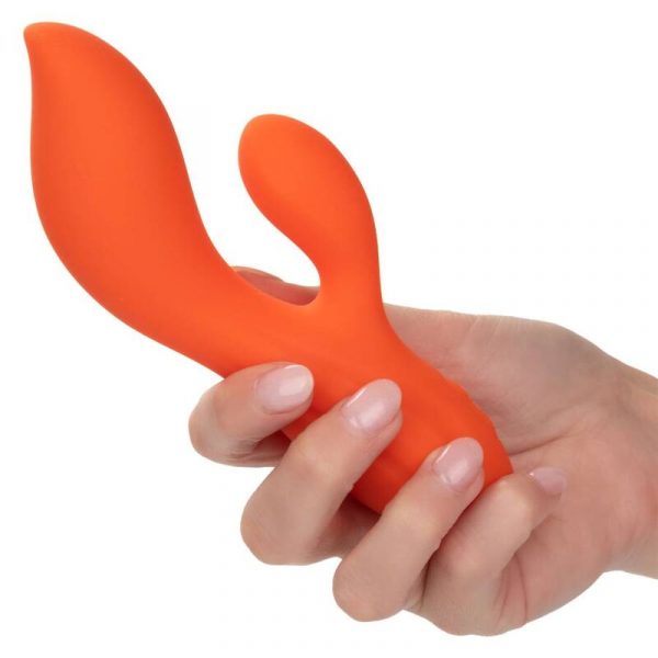 img_134338_aa2a3c4d6f6810279939b5663572ef13_1.jpg CALEXOTICS - STELLA DUAL TEASER NARANJA