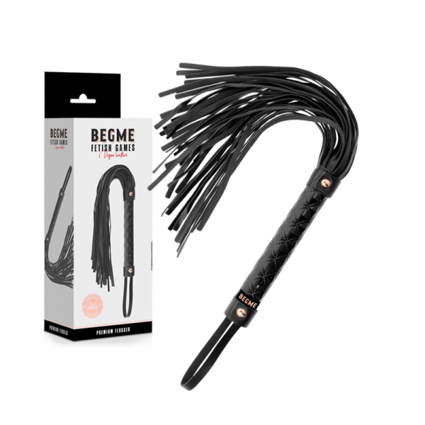 img_143387_8eda980335812a69f1f138f47aca823e_1.png BEGME - BLACK EDITION LÁTIGO CUERO VEGANO