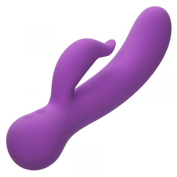 img_185592_47fd7409c7fc307e5fa7cbf62e91e930_1.jpg CALEXOTICS - FIRST TIME VIBRADOR COMPLACIENTE RECARGABLE MORADO