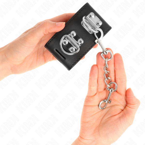 img_189420_a2fdd8b55bad882d9f3a39ef85352124_1.png KINK - MUÑEQUERAS MULTIPOSICIÓN CON CIERRE CANDADO NEGRO AJUSTABLE 16-23 CM X 5.5 CM