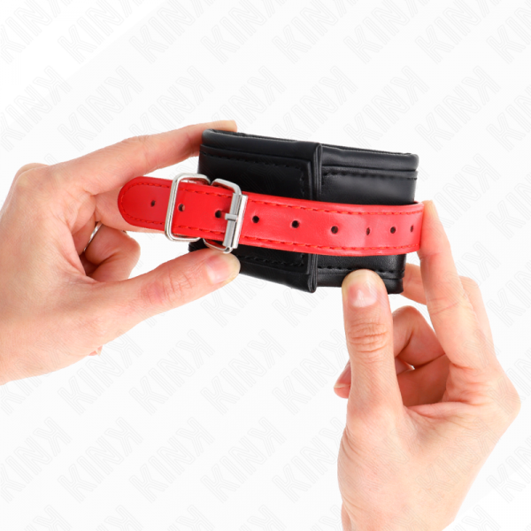 img_189434_1de11e6a0e2c727939200433d0ef6e1e_1.png KINK - MUÑEQUERAS NEGRO CON CORREA ROJO AJUSTABLE 17-28 CM X 6 CM