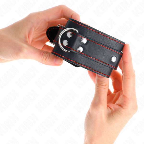 img_189438_de10b86c8a017fb6934ee63c46ef31bc_1.png KINK - MUÑEQUERAS NEGRO CON DETALLES EN ROJO AJUSTABLE 20-28 CM X 5.5 CM