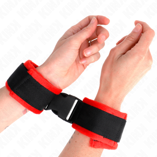 img_189469_5a311bba2edf9851f65dc784aaac9c1d_1.png KINK - MUÑEQUERAS NYLON ROJO-NEGRO MODELO 1 AJUSTABLE 25-35 CM X 6 CM
