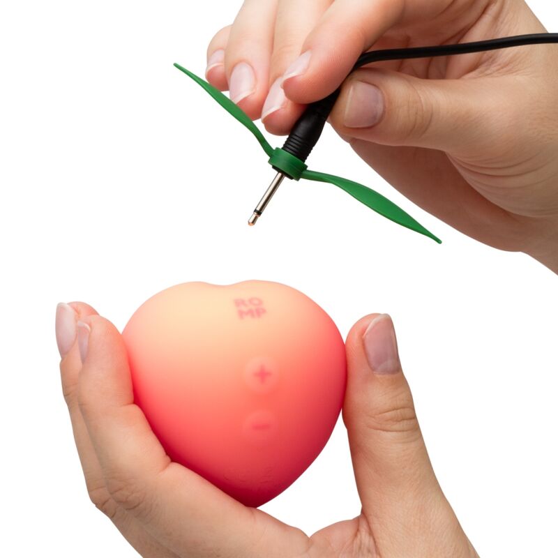 img_225016_dfec0b4525662ebdafe36f340cae7e56_1.jpg ROMP - PINK PEACH CLITORAL SUCTION