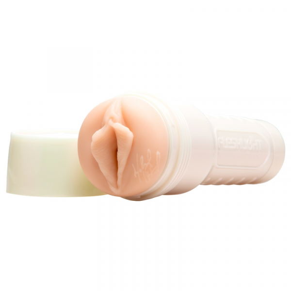 img_97560_4b62f5f7bf6867fa6b726965ff317a49_1.png FLESHLIGHT GIRLS - MAITLAND WARD VAGINA